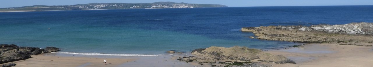 Photo of the idyllic St Ives Bay in the summer at risk from PT's CDR OAE geoengineering project