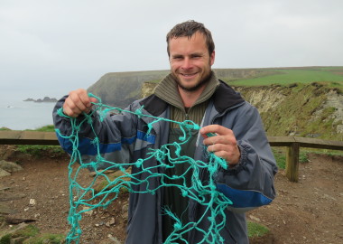 2015 04 25 2 entangled seals rescued c Sue Sayer www.cornwallsealgroup.co.uk (18)